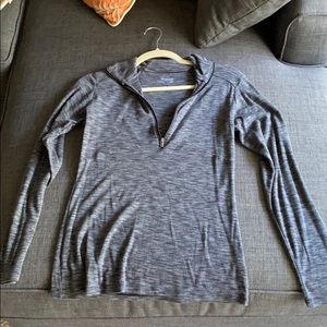 Columbia long sleeve layering piece